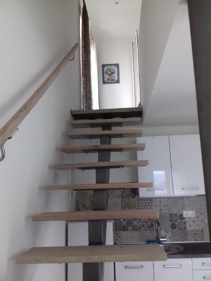 Apartman Nena Leilighet Slatine Eksteriør bilde