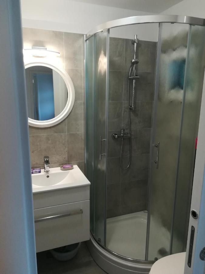 Apartman Nena Leilighet Slatine Eksteriør bilde